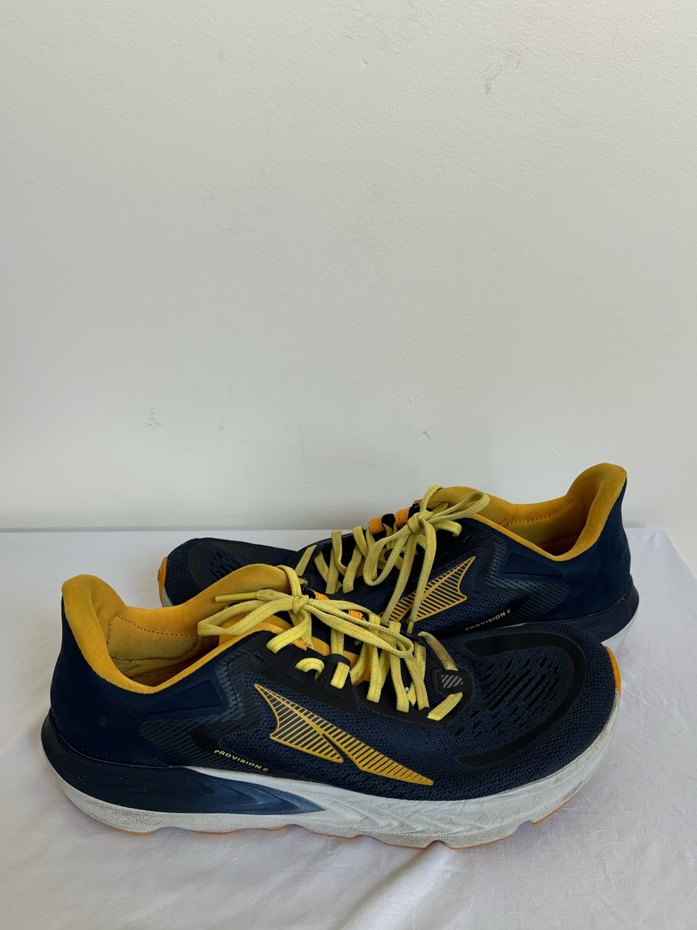 Altra Provision 6 Shoes Mens Size 10 Blue Yellow Mesh Road Running AL0A5475445